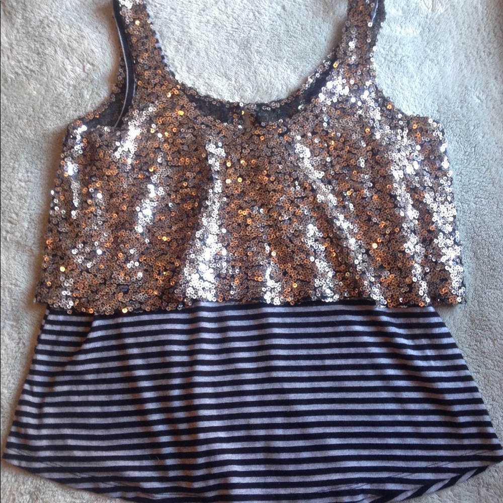 Buckle Sequin Stripe Loose Tank- S